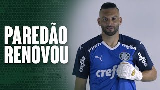 Weverton renova e manda recado à torcida