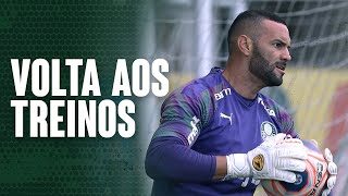 Na volta dos treinos com bola, elenco estreia gramado sintético do CT; veja como foi