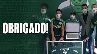 Visita, homenagem e placa: veja como foi o último dia de Dudu na Academia de Futebol