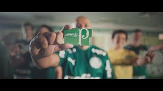 Luxa, parte do elenco e torcedores estrelam novo comercial do Avanti; assista
