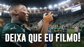 Patrick de Paula vira cinegrafista na festa do Bi da Libertadores