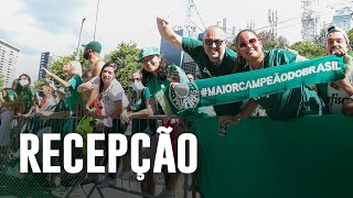 TV Palmeiras: torcida recepciona Verdão na volta de Abu Dhabi