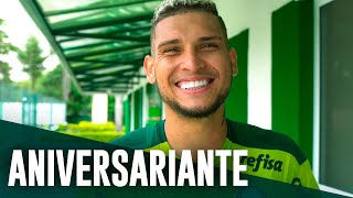 TV Palmeiras: aniversariante do dia, Rafael Navarro é homenageado pelos companheiros