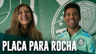 Marcos Rocha recebe placa e camisa em homenagem aos 200 jogos pelo Verdão; assista