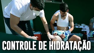 Elenco passa por teste de hidratação na Academia; assista