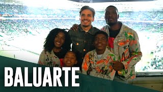 Angolanos visitam Allianz Parque a convite de Raphael Veiga; assista