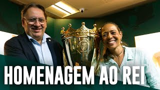 Filha do Pelé leva taça do Paulista à Sala de Troféus do Palmeiras; assista