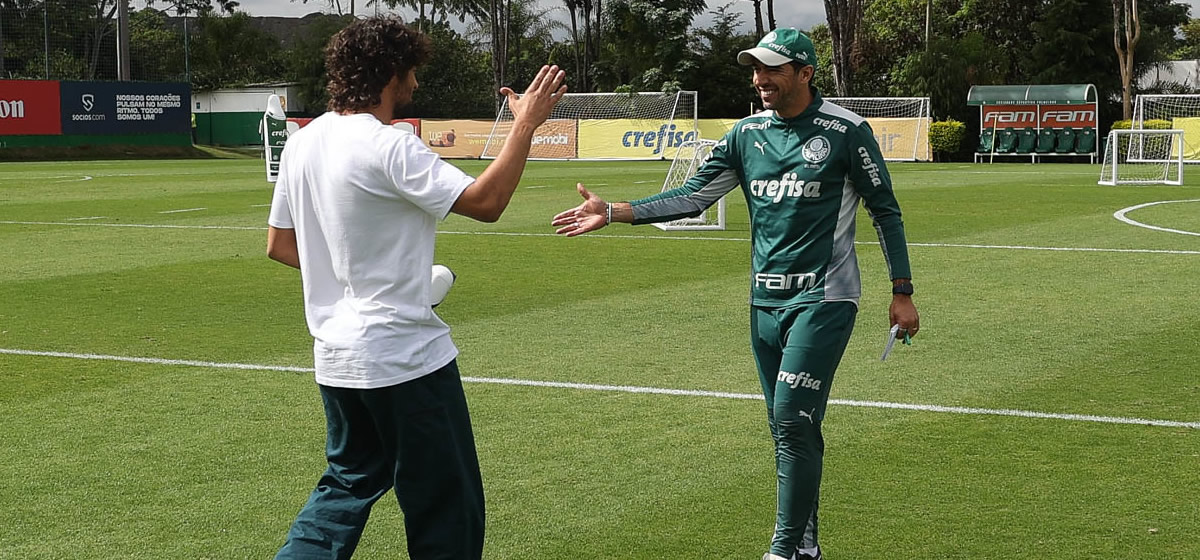 Fotos: Gustavo Scarpa visita o Palmeiras