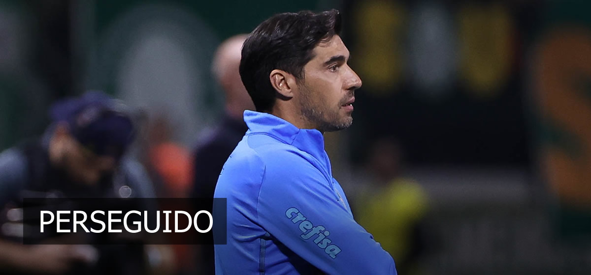 Abel manda recado para jornalistas e cita matéria do PTD sobre árbitros: “Ligação familiar”