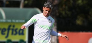 Palmeiras renova contrato e dá aumento de salário a Richard Ríos