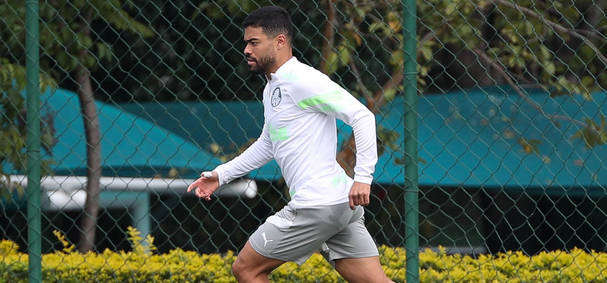 Palmeiras inicia preparação para enfrentar o Athletico-PR; Abel pode mudar o time