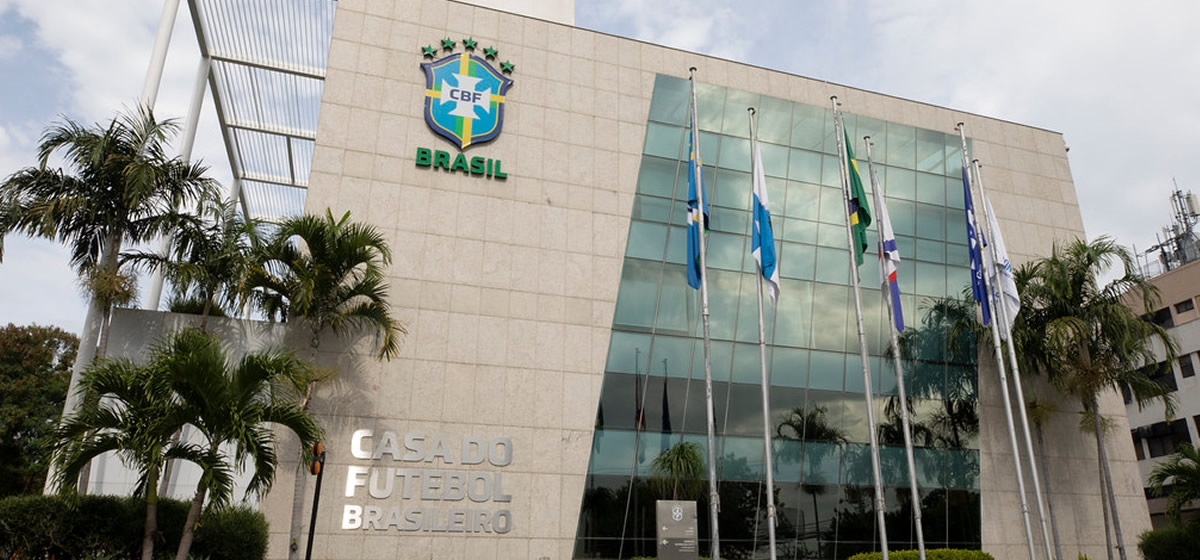 CBF defende arbitragem distorce falas de João Martins e aciona STJD contra o auxiliar