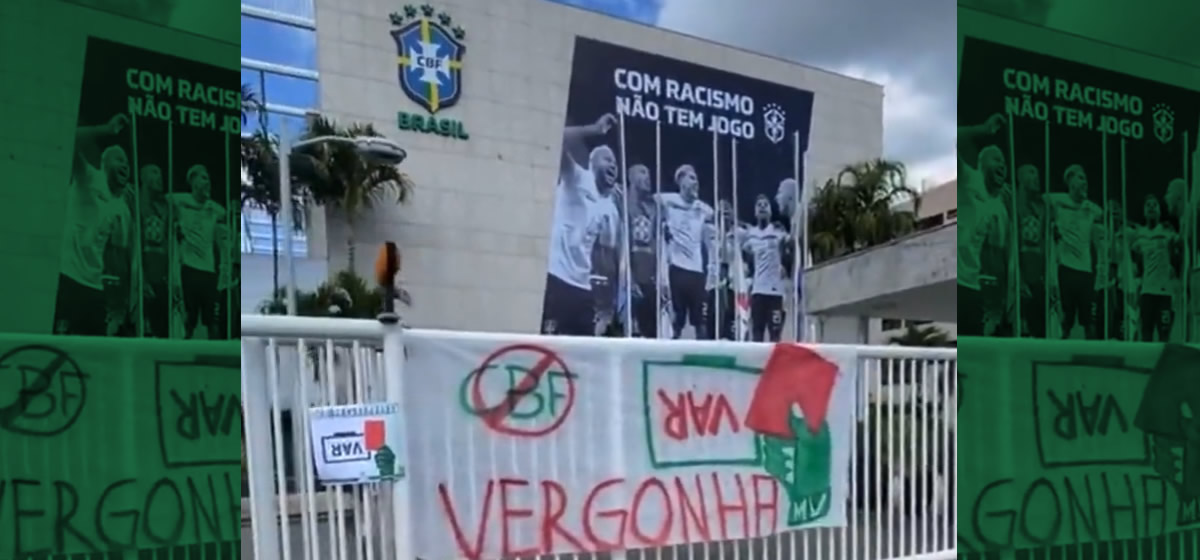 Vídeo: Mancha Verde protesta na porta da CBF, no Rio de Janeiro