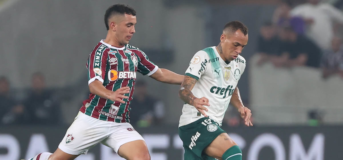 Palmeiras usa reservas, "desiste" do Brasileirão e perde para o Fluminense no Rio