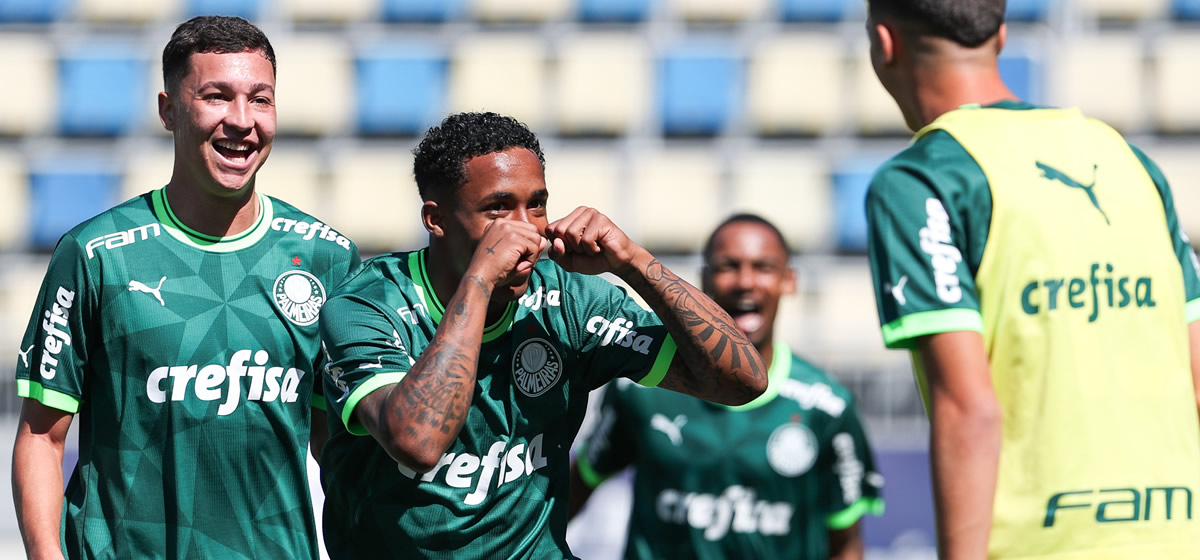 Palmeiras perde para o Corinthians em primeiro jogo da semifinal