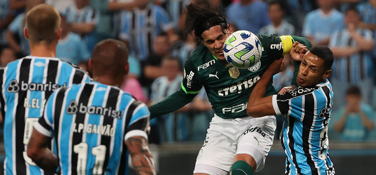 Gómez vê resultado injusto em Porto Alegre e pede "cabeça no lugar" para semifinal da Libertadores