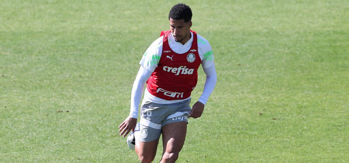 Murilo celebra feito inédito da defesa na Era Abel, e projeta clássico contra o Corinthians