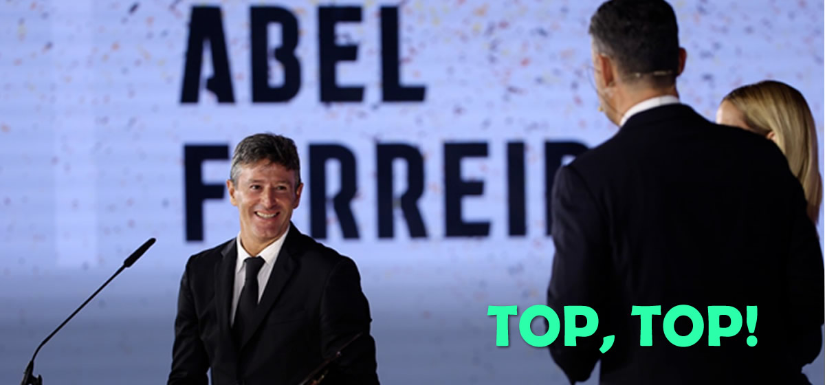 Perseguido no Brasil, Abel Ferreira recebe outro prêmio em Portugal