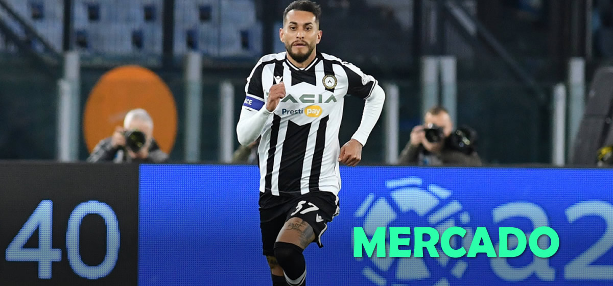 Palmeiras espera definir negociação com Roberto Pereyra ainda nesta semana