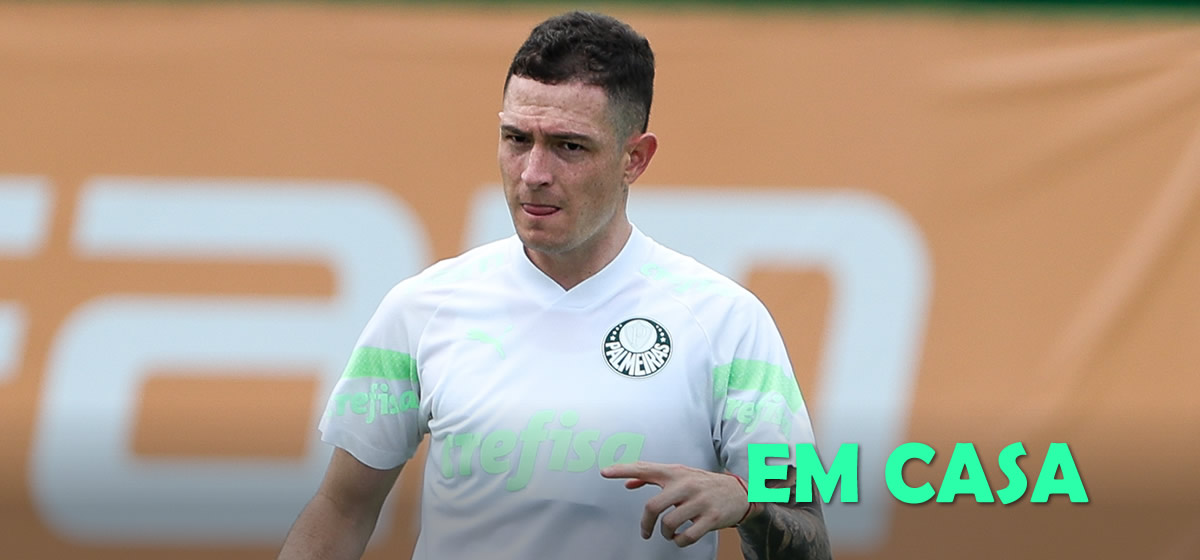 Reforço mais usado por Abel, Aníbal Moreno revela segredos da adaptação relâmpago