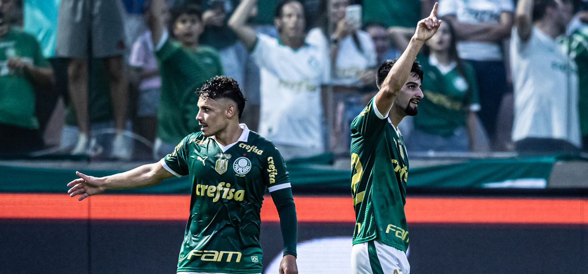 Palmeiras atropela a Ponte Preta e avança à semifinal do Paulista pelo 11º ano seguido