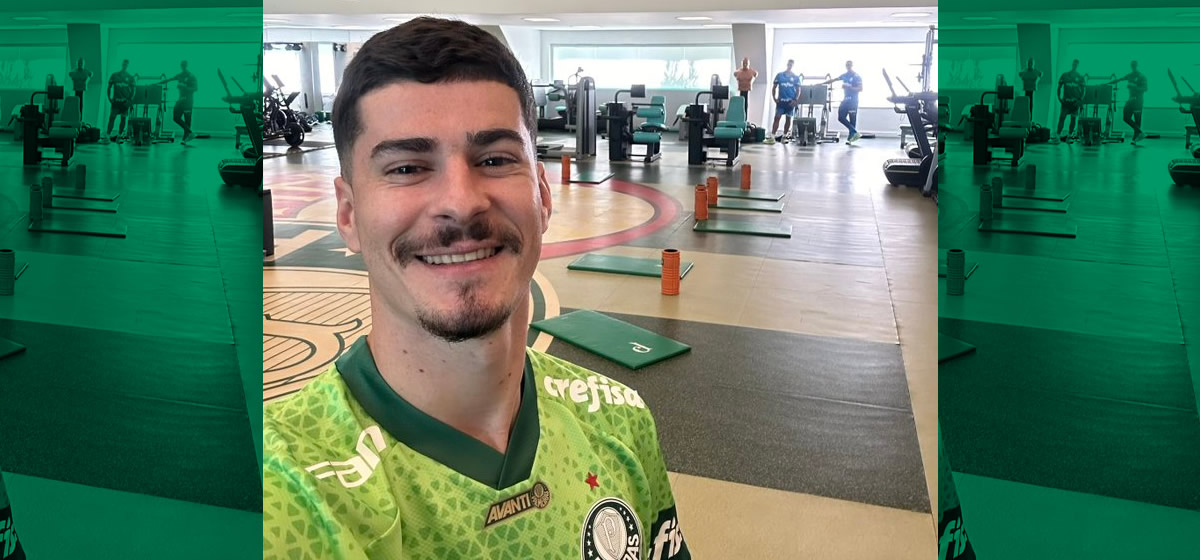 Foto: Rômulo faz primeiro treino com elenco do Palmeiras