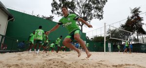 Elogiado por Abel, Fabinho se diz pronto para novas oportunidades