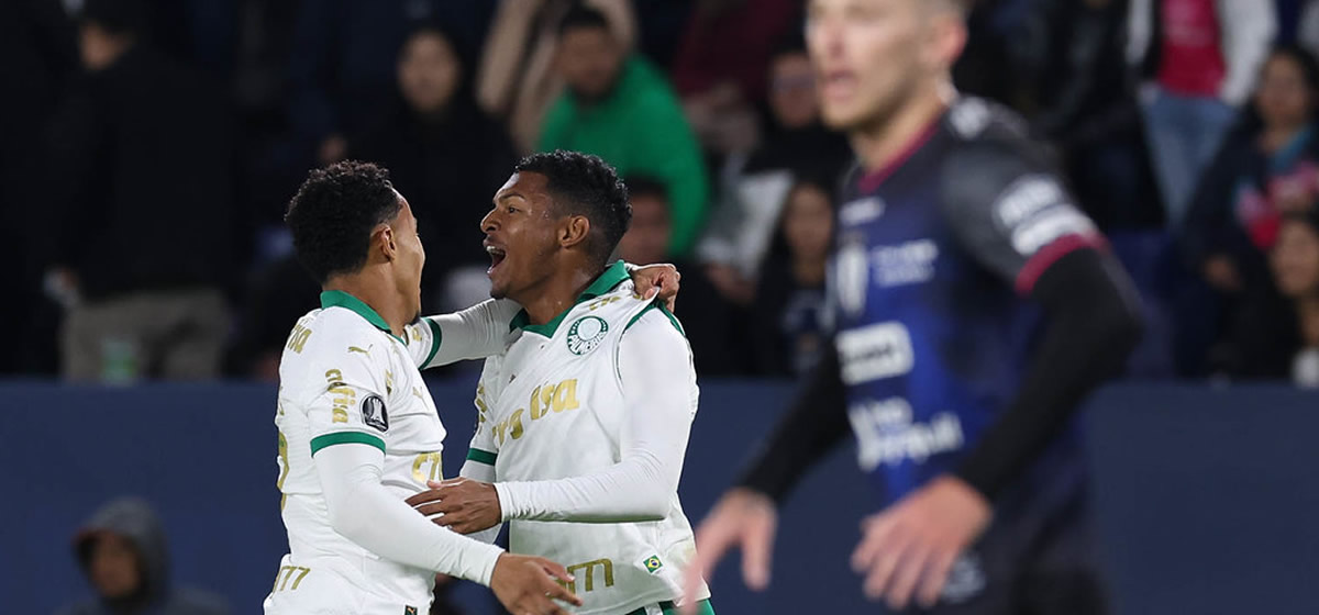 Palmeiras consegue virada histórica no Equador e segue líder na Libertadores