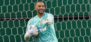 Weverton vê empate justo com Flamengo e já pensa no jogo da Libertadores