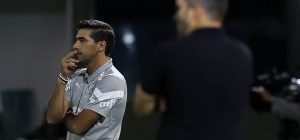 Abel vê derrota injusta e cobra cabeça erguida ao Palmeiras: “Temos que saber lidar”