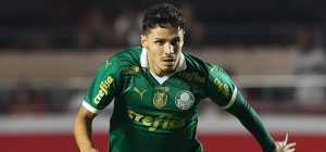 “Não é máquina”, diz Abel Ferreira sobre má fase de Raphael Veiga