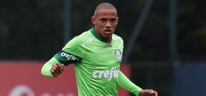 Abel cita Artur para explicar porque Palmeiras não negociou Jhon Jhon