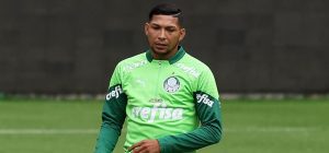 Diretor do Cruzeiro responde sobre interesse em Rony