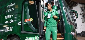 Palmeiras desembarca em Buenos Aires sem sete titulares