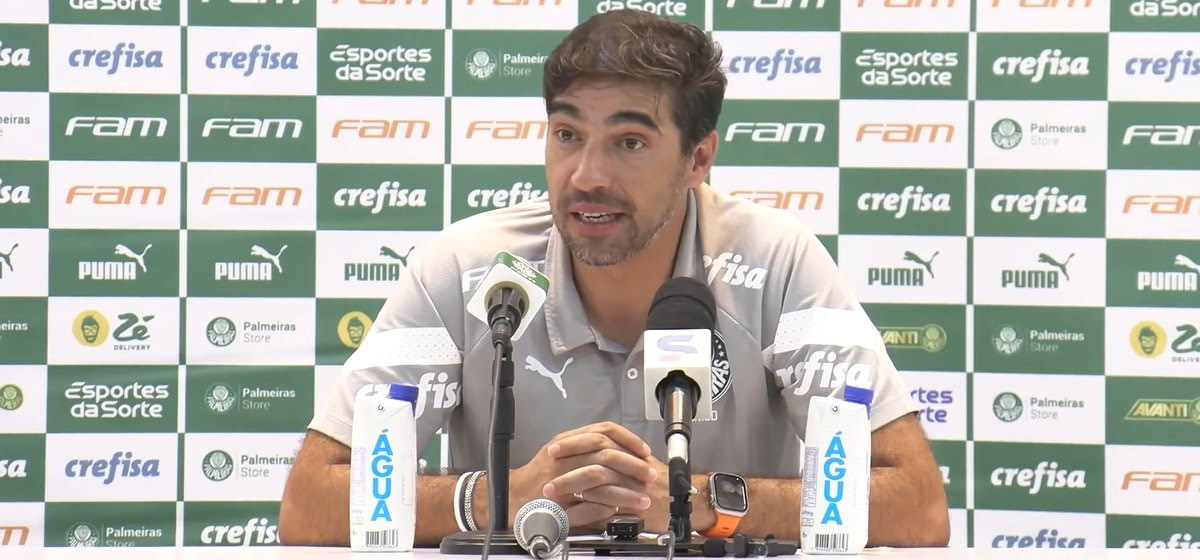Abel cita calor como adversário e diz que o Palmeiras teve maturidade para vencer o Cuiabá