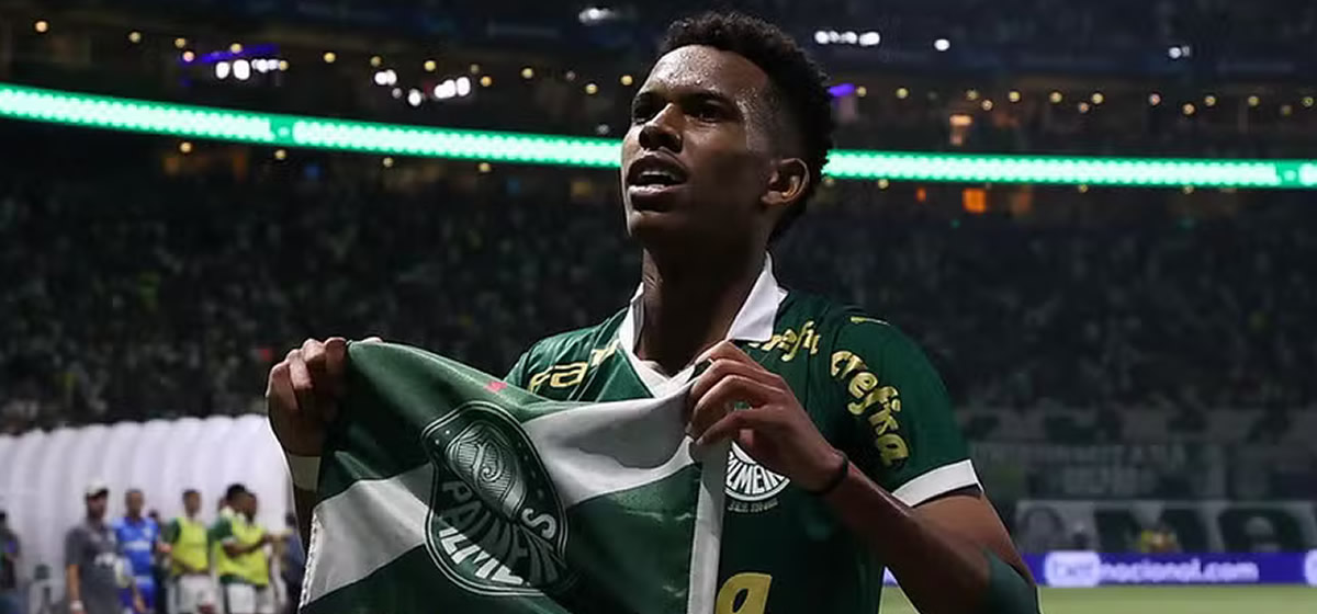 Palmeiras confirma venda de Estêvão ao Chelsea; atacante disputará o Mundial antes de sair