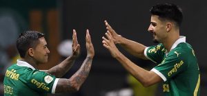 Vídeo: veja como a torcida do Palmeiras reagiu ao retorno de Dudu aos gramados