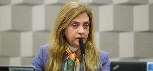 Em depoimento à CPI Leila Pereira volta a cobrar banimento de John Textor