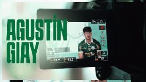 Vídeo: Giay faz tour na Academia e conhece jogadores