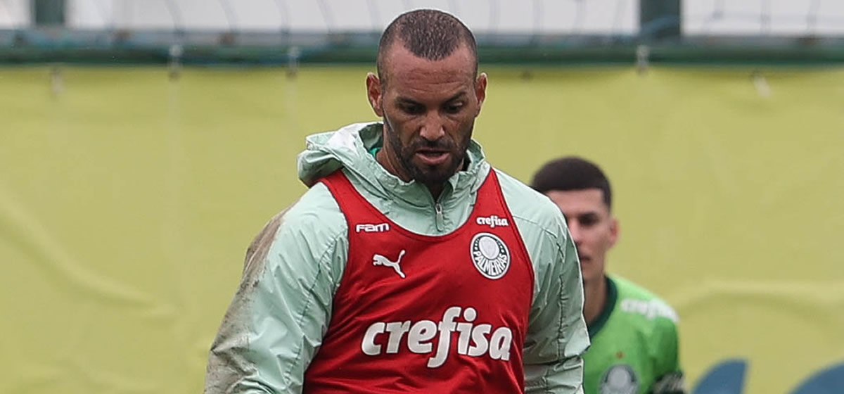 Weverton cita ambições de Palmeiras e Corinthians para projetar clássico aberto em Itaquera