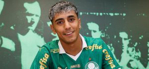 Oficial: Facundo Torres é o primeiro reforço do Palmeiras para 2025