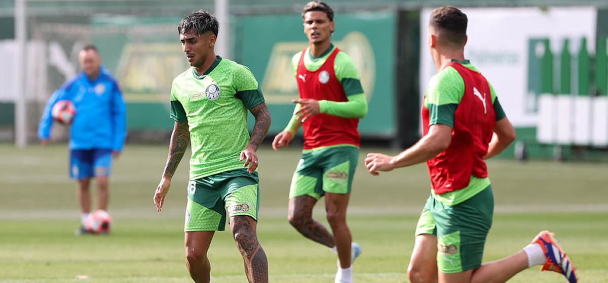 Com Facundo Torres em campo, Palmeiras faz primeiro treino com bola da pré-temporada