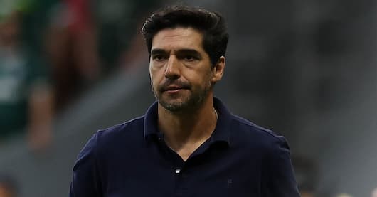 Abel admite atuação ruim do Palmeiras e justifica time misto: “Não queremos esgotar nossos jogadores agora”