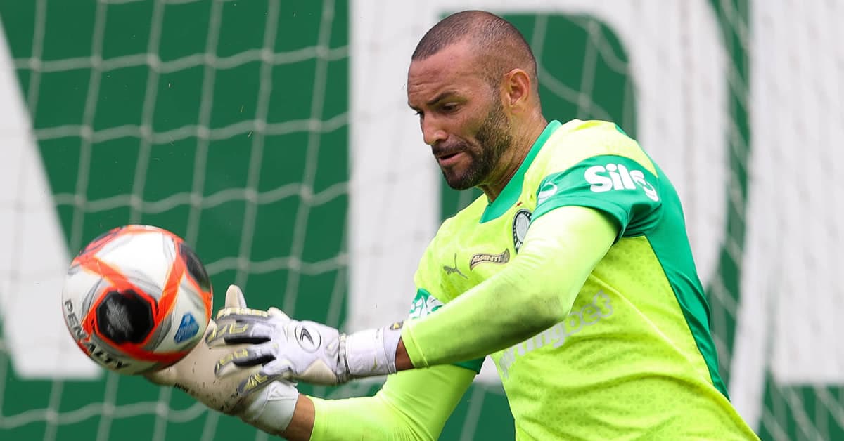 Weverton é convocado para jogo do Brasil contra a Argentina