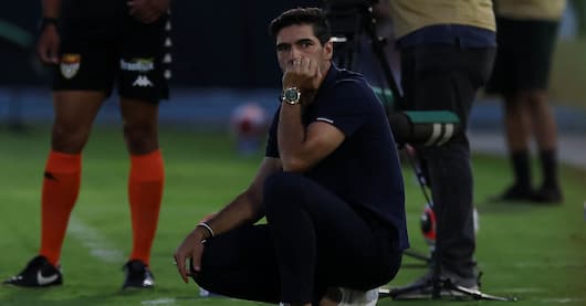Abel indica como usará Vitor Roque e revela o que falou ao atacante: “Está atravessado”