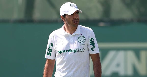 Palmeiras deve seguir com dois desfalques para jogo contra o Corinthians pela Copa do Brasil