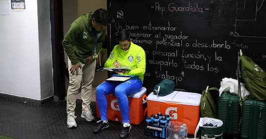 Vídeo: assista aos bastidores da vitória sobre o Bolívar