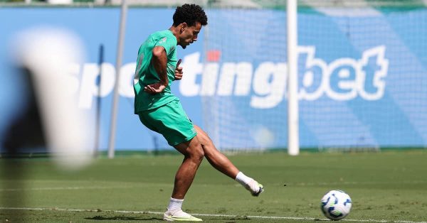 Contrato de Lucas Evangelista é prorrogado por 1 ano