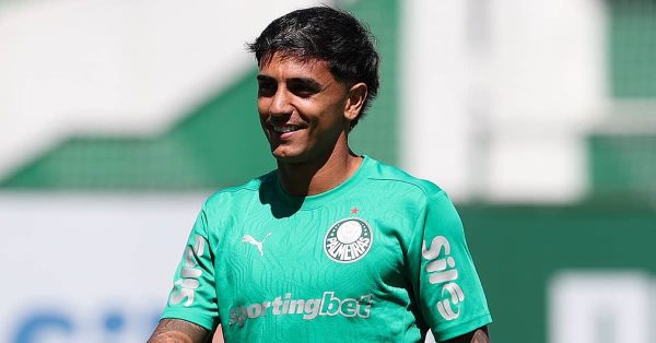 Facundo Torres negocia retorno ao futebol dos Estados Unidos