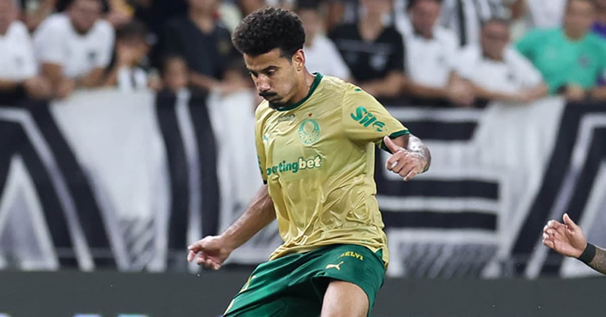 Lucas Evangelista destaca força e união do elenco do Palmeiras após vitória sobre o Ceará